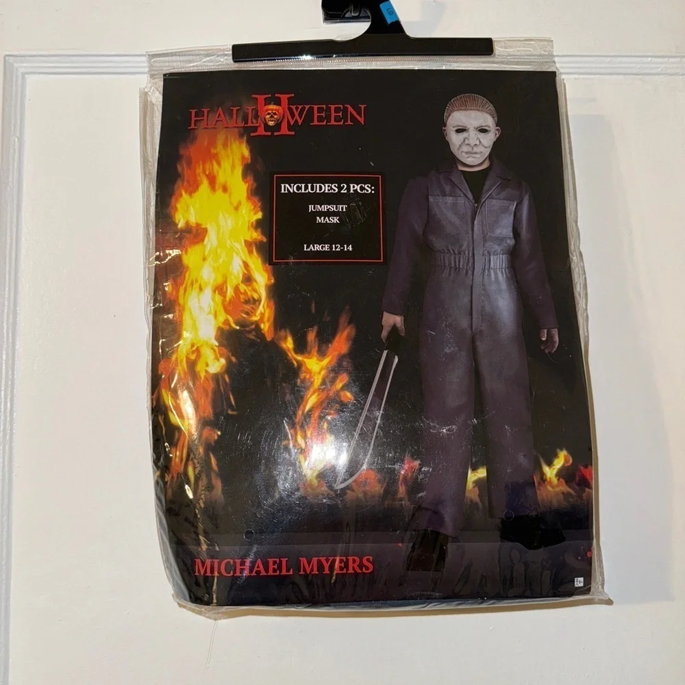 Michael Meyers Costume NWT KIDS LARGE
